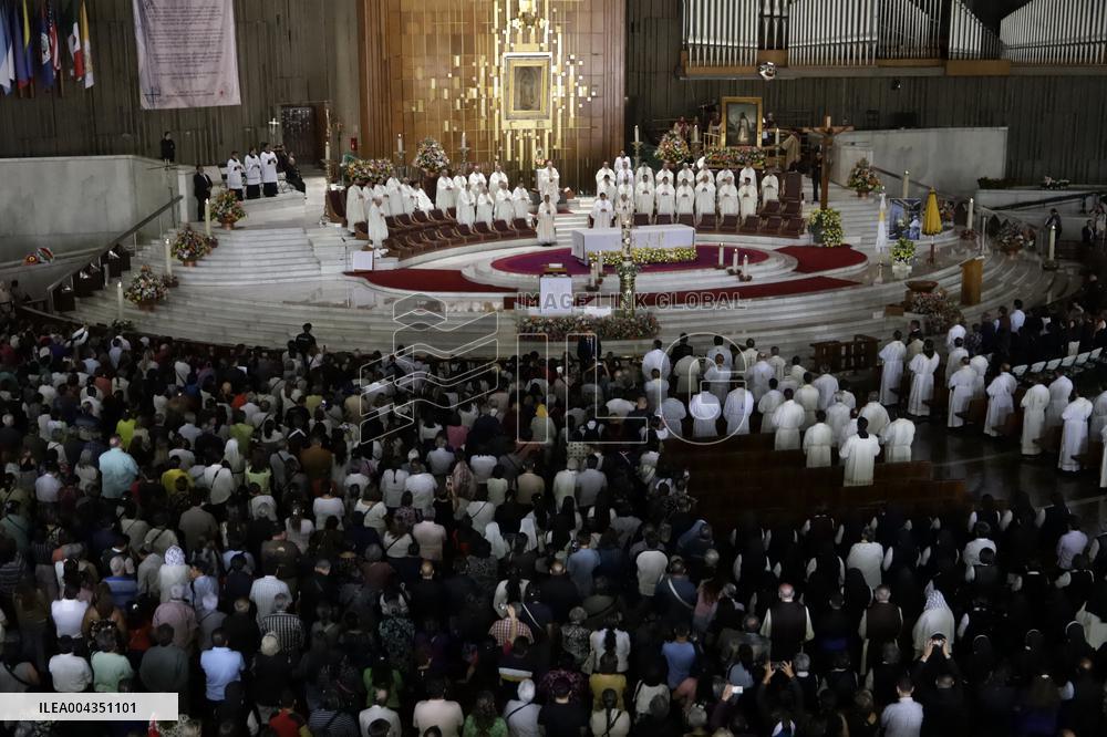 Rosary Prayer for Pope Francis in Mexico