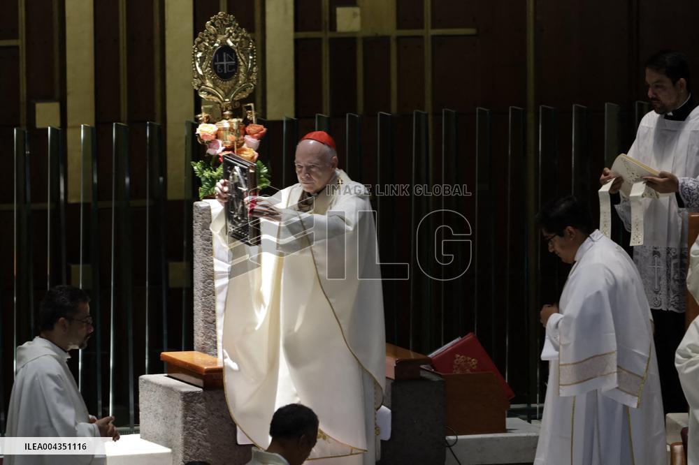 Rosary Prayer for Pope Francis in Mexico