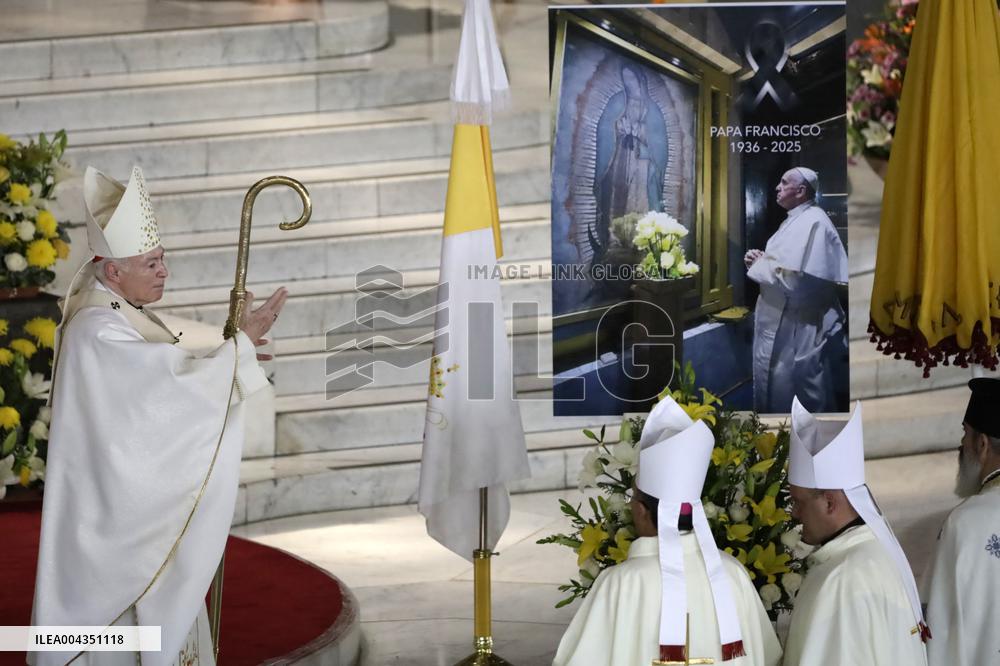 Rosary Prayer for Pope Francis in Mexico