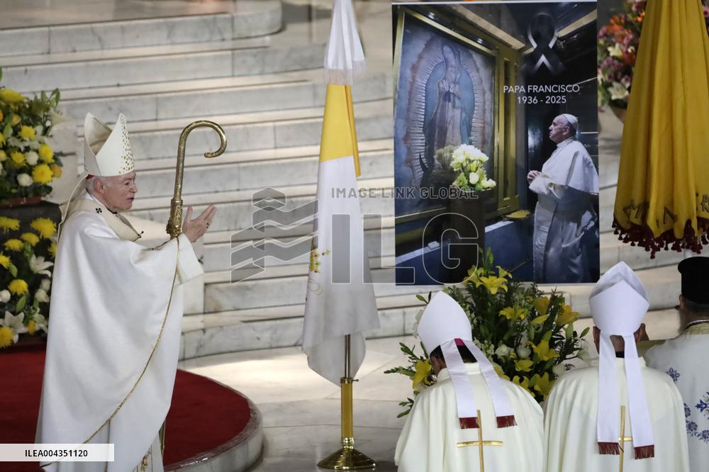Rosary Prayer for Pope Francis in Mexico