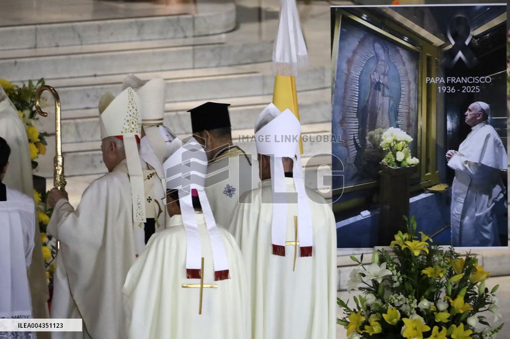 Rosary Prayer for Pope Francis in Mexico