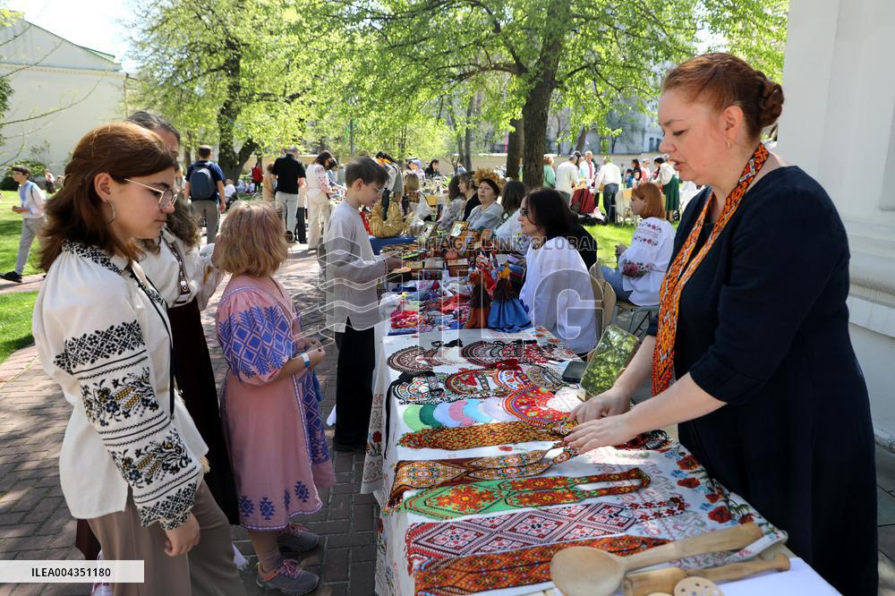 Folk crafts fair at Saint Sophia of Kyiv