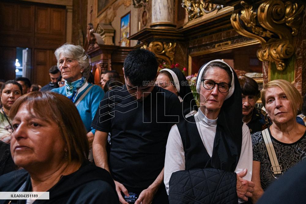 Mass in Honor of Pope Francis - Argentina