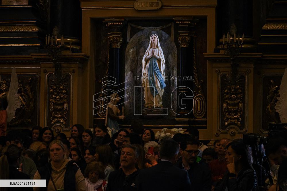 Mass in Honor of Pope Francis - Argentina