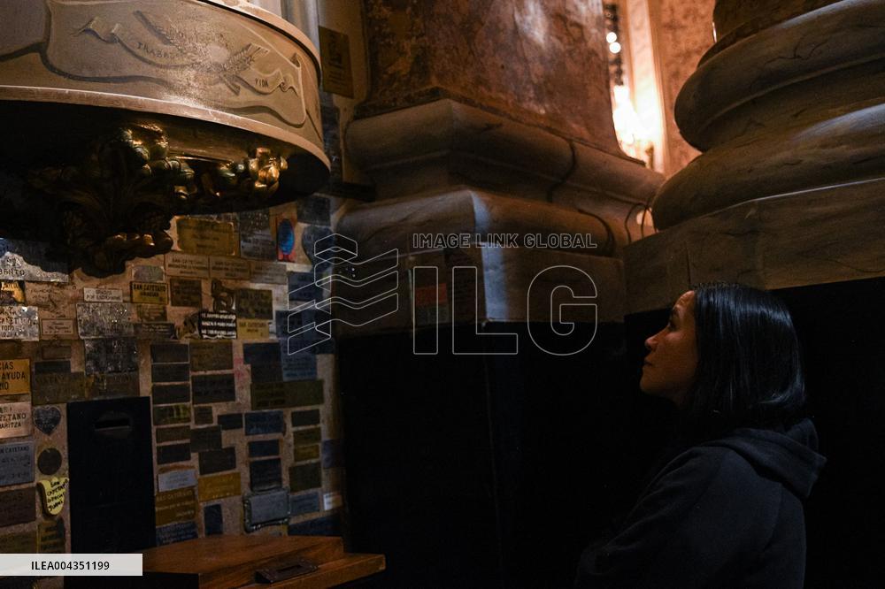 Mass in Honor of Pope Francis - Argentina