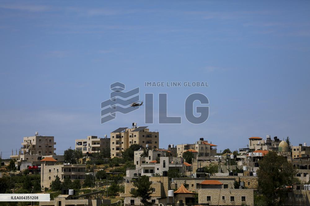 Israeli Forces Demolish Unauthorized Building - West Bank