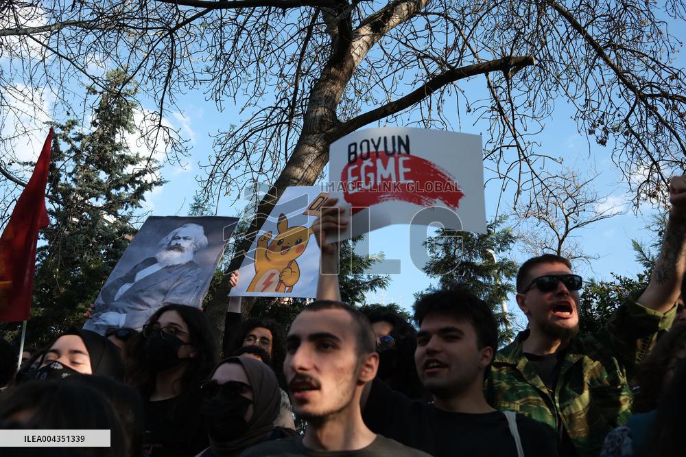 High School And  College Students Protest In Ankara