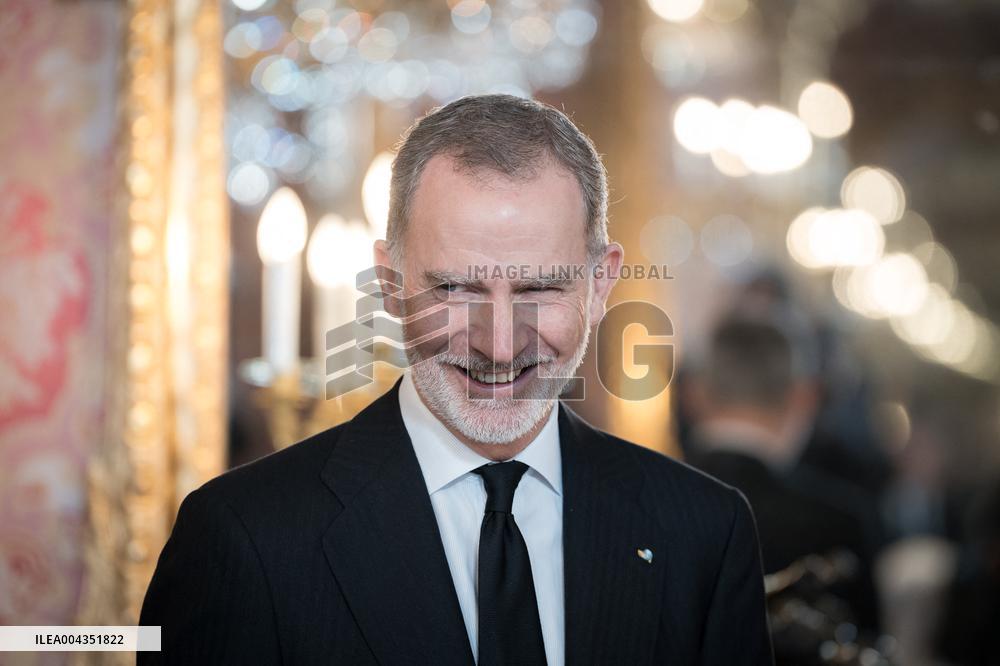 Royal At The Lunch Ceremony for Miguel De Cervantes Awards - Madrid