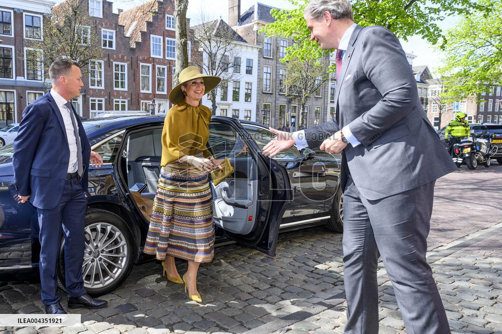 Queen Maxima at Exhibition on 25 Years of Archaeology - Leiden