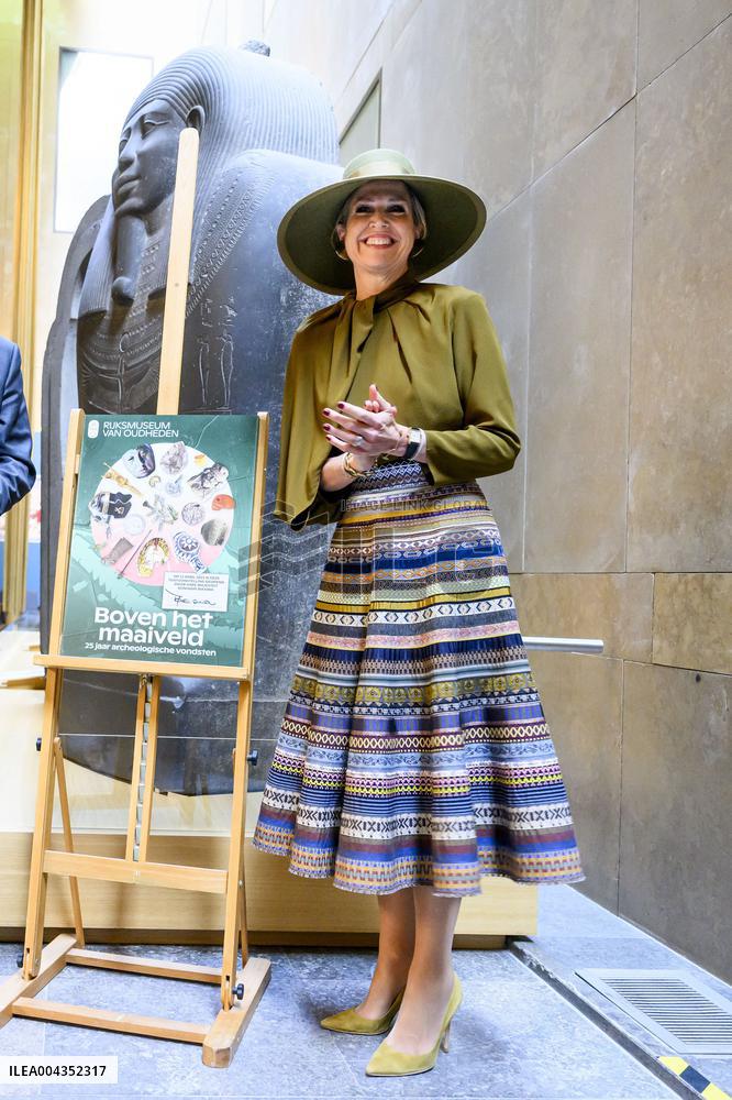 Queen Maxima at Exhibition on 25 Years of Archaeology - Leiden