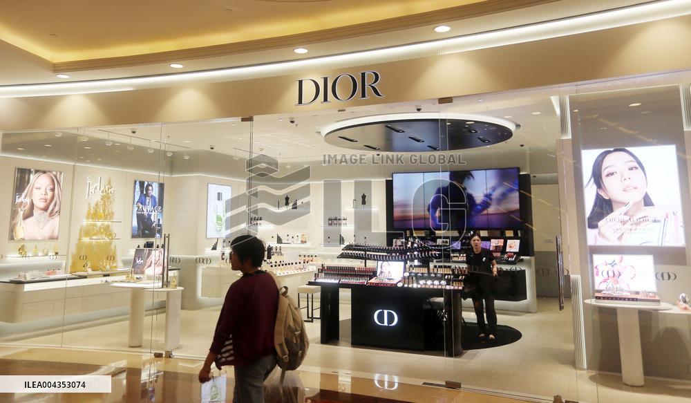 Luxury Goods Prices Increase Under Tariffs