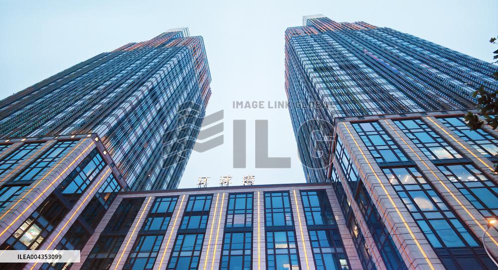 Moon Star Global Harbor Mall in Shanghai