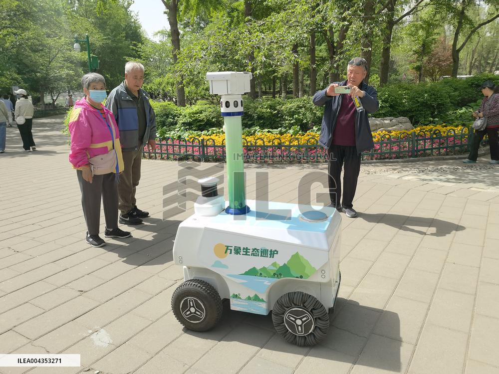 Ecological Patrol Robot