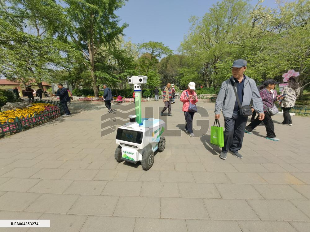 Ecological Patrol Robot