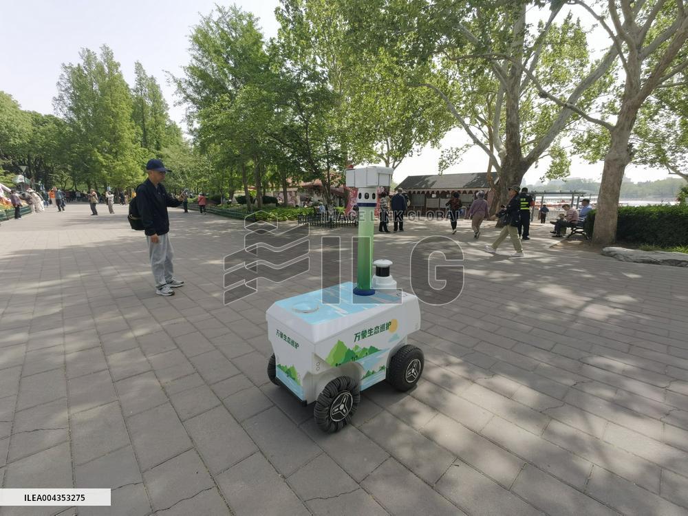 Ecological Patrol Robot