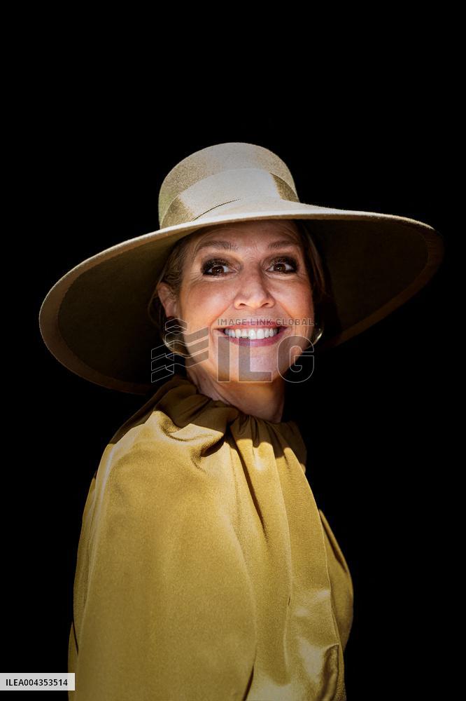 Queen Maxima at Exhibition on 25 Years of Archaeology - Leiden
