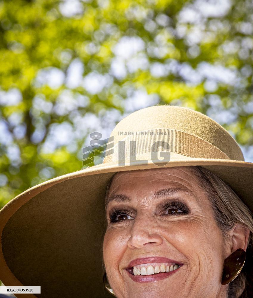 Queen Maxima at Exhibition on 25 Years of Archaeology - Leiden