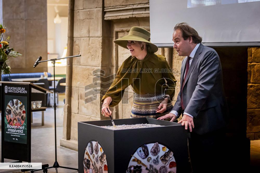 Queen Maxima at Exhibition on 25 Years of Archaeology - Leiden