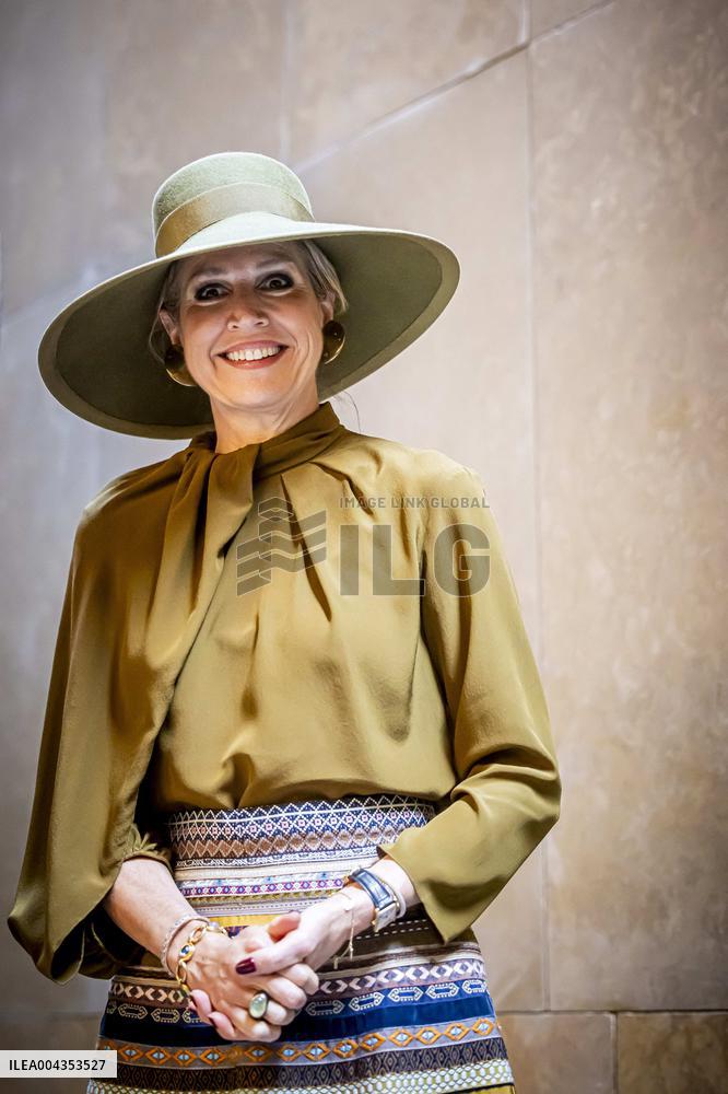 Queen Maxima at Exhibition on 25 Years of Archaeology - Leiden