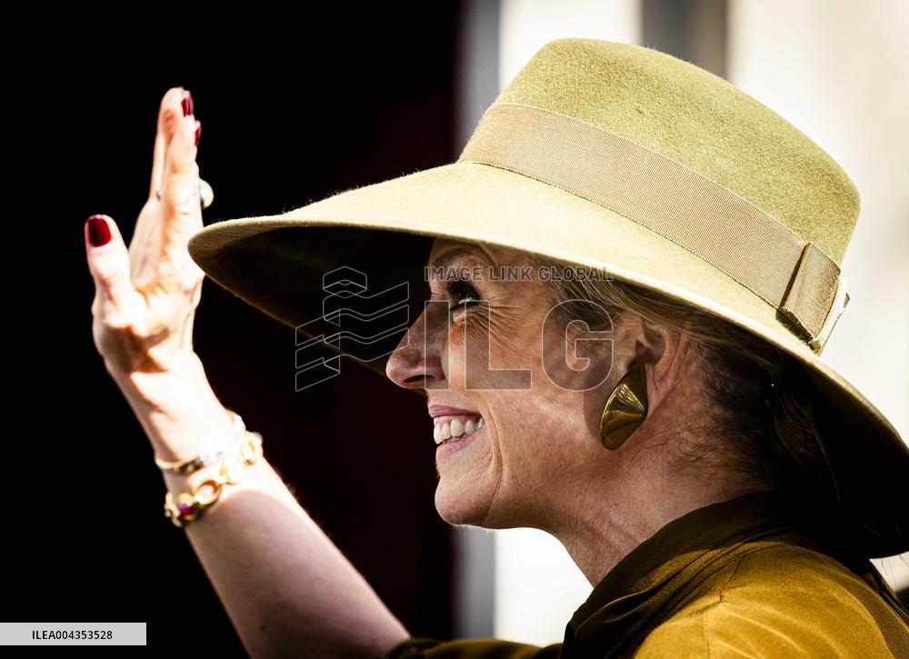 Queen Maxima at Exhibition on 25 Years of Archaeology - Leiden