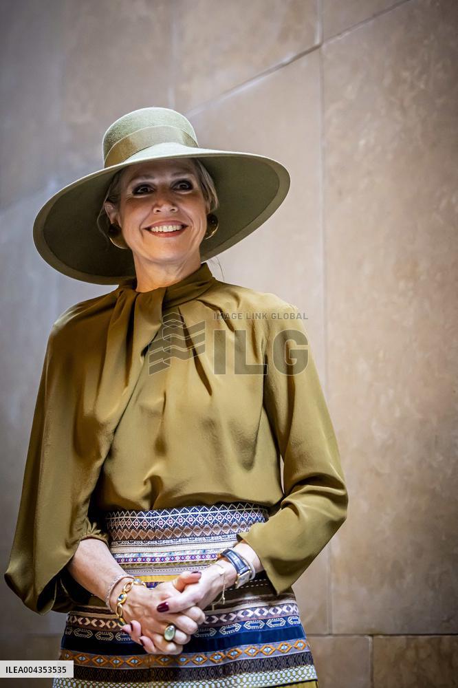 Queen Maxima at Exhibition on 25 Years of Archaeology - Leiden