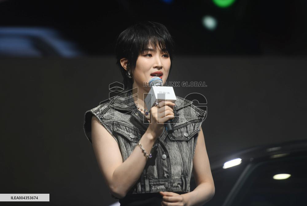 Actress Annabel Yao Attended Shanghai Auto Show