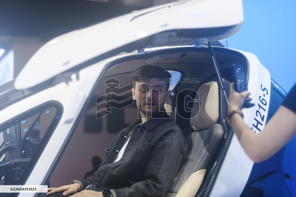Shanghai Auto Show eVTOL
