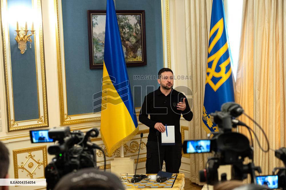 President Volodymyr Zelenskyy gives briefing