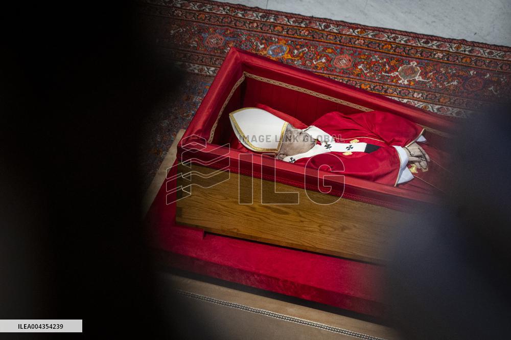 Transfer of The Coffin of Pope Francis - Vatican