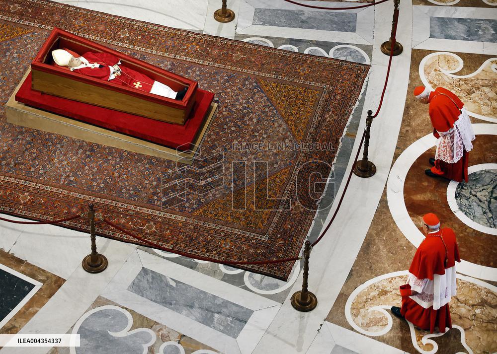 Transfer of The Coffin of Pope Francis - Vatican