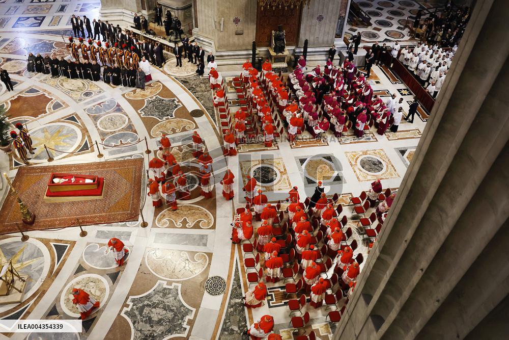 Transfer of The Coffin of Pope Francis - Vatican