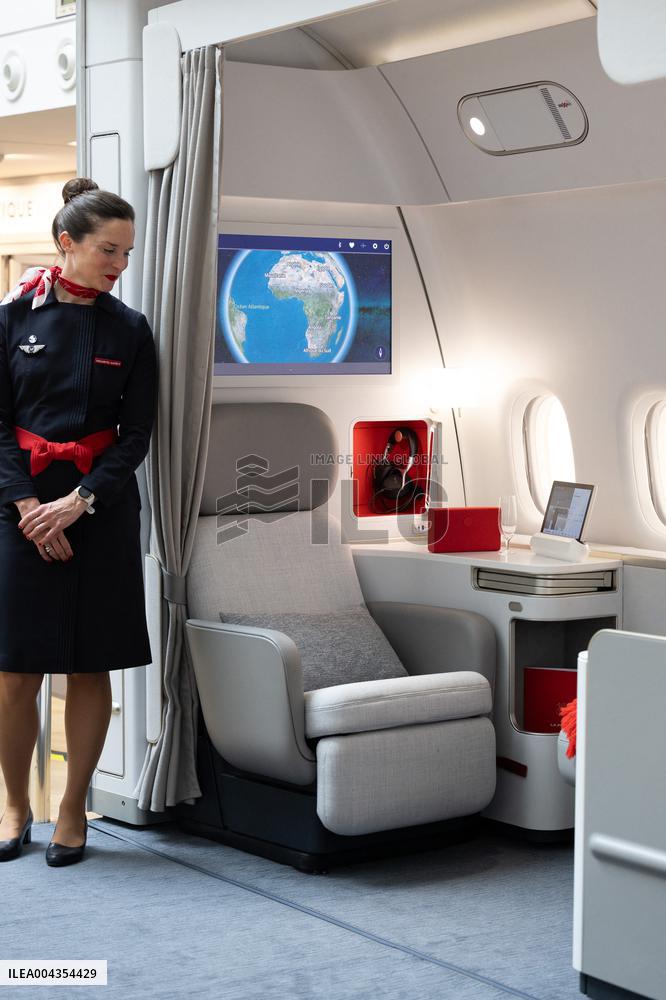 Air France La Premiere Aircraft Cabin Exhibition - Roissy-en-France