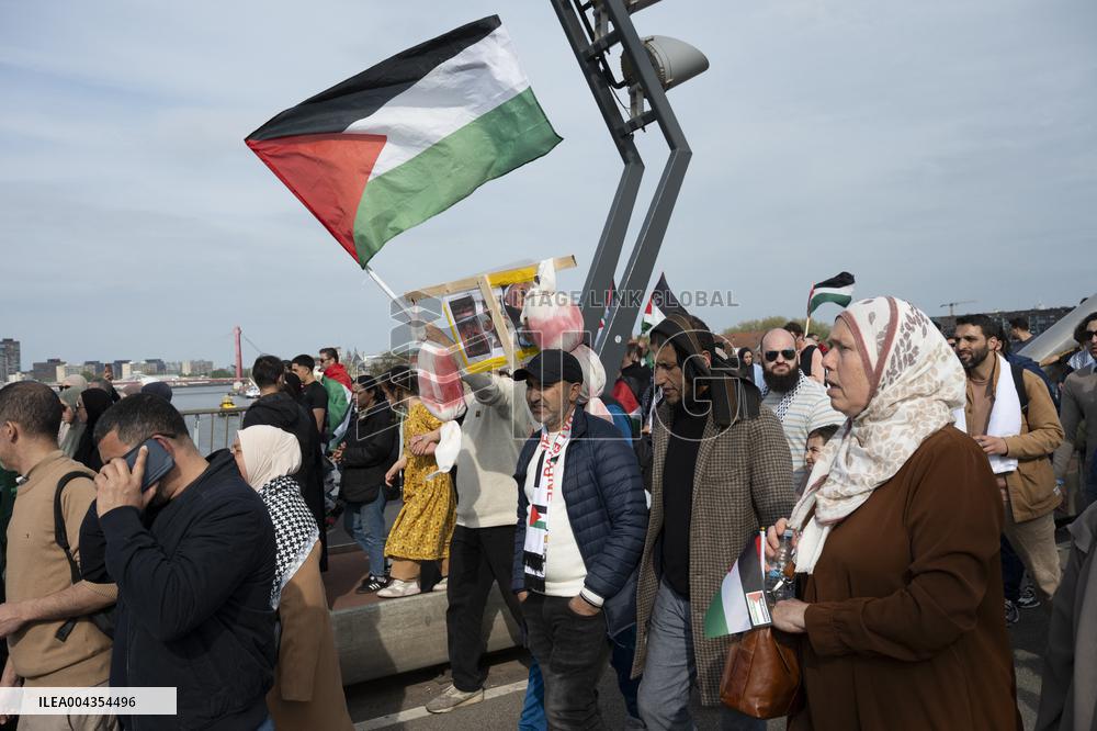 March for Palestine in Rotterdam