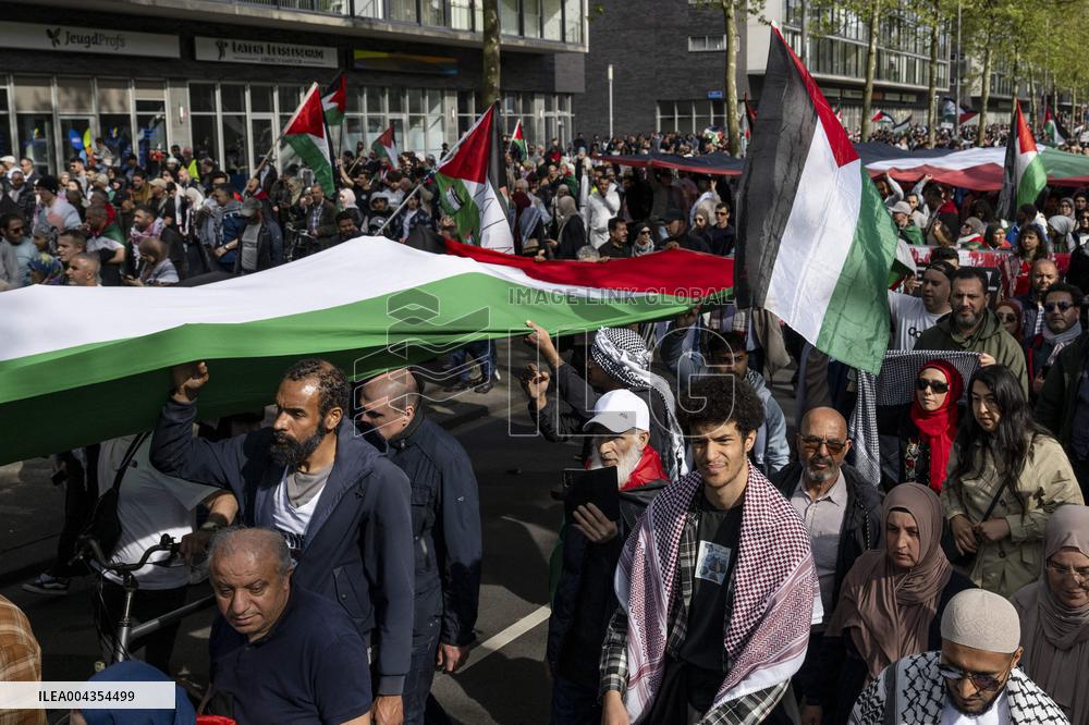 March for Palestine in Rotterdam