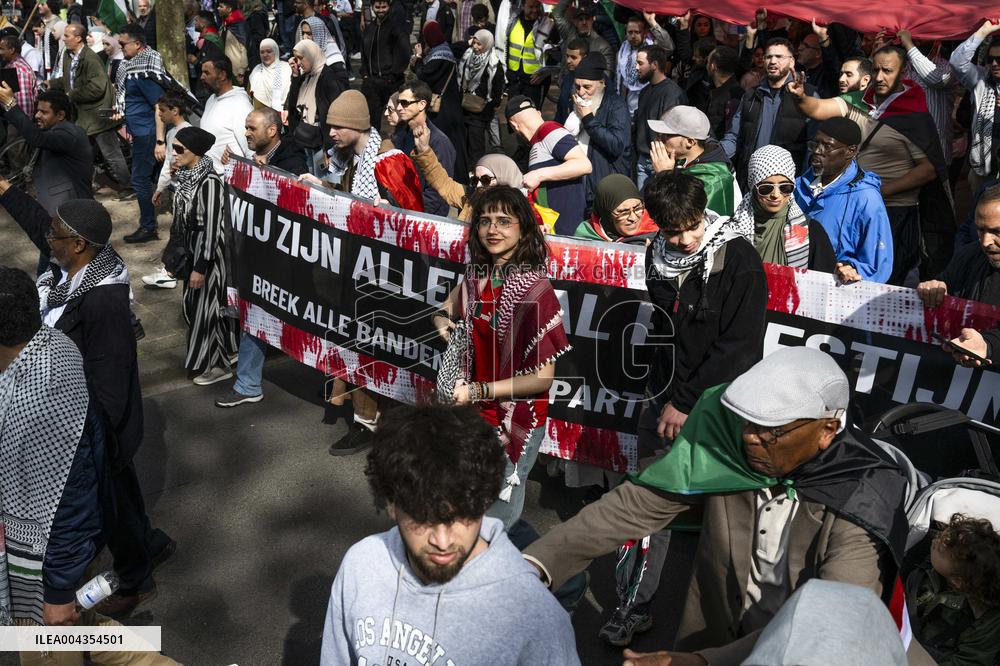 March for Palestine in Rotterdam