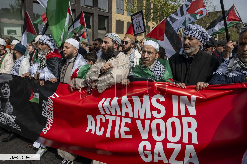 March for Palestine in Rotterdam