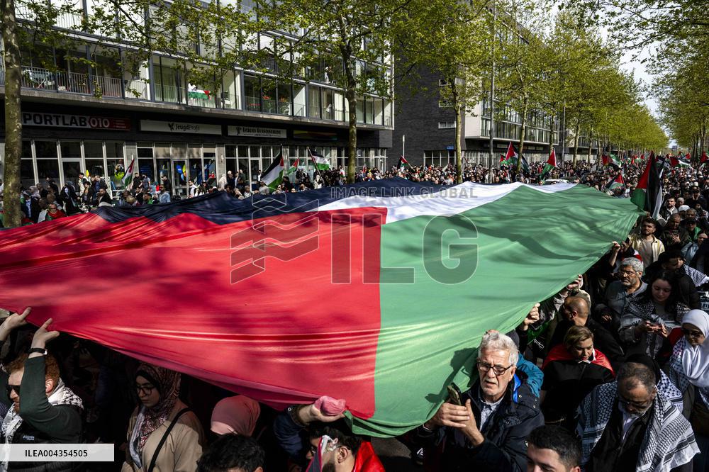 March for Palestine in Rotterdam