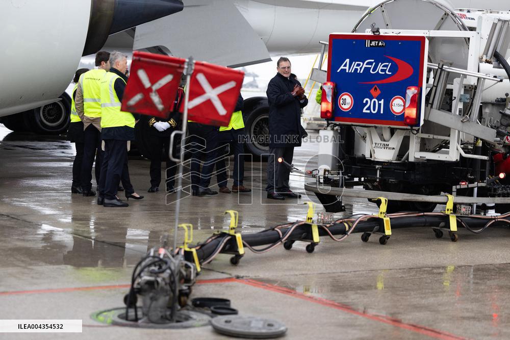 Visit to Charles de Gaulle Airport about the decarbonisation of the aviation sector - Roissy-en-France