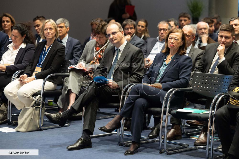 Visit to Charles de Gaulle Airport about the decarbonisation of the aviation sector - Roissy-en-France