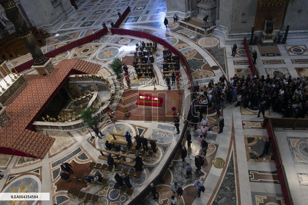 Body of Pope Francis on Display in St Peter s Basilica - Vatican