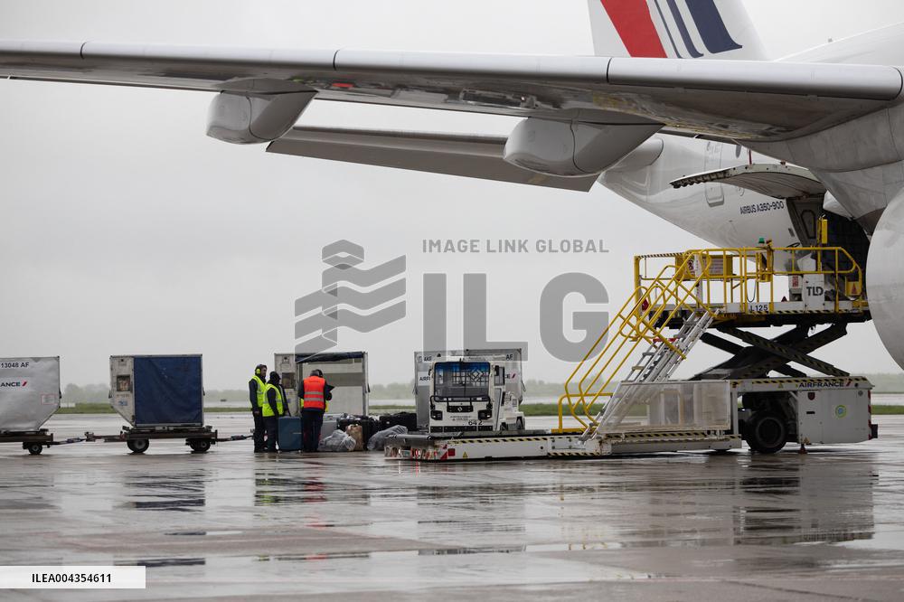 Visit to Charles de Gaulle Airport about the decarbonisation of the aviation sector - Roissy-en-France