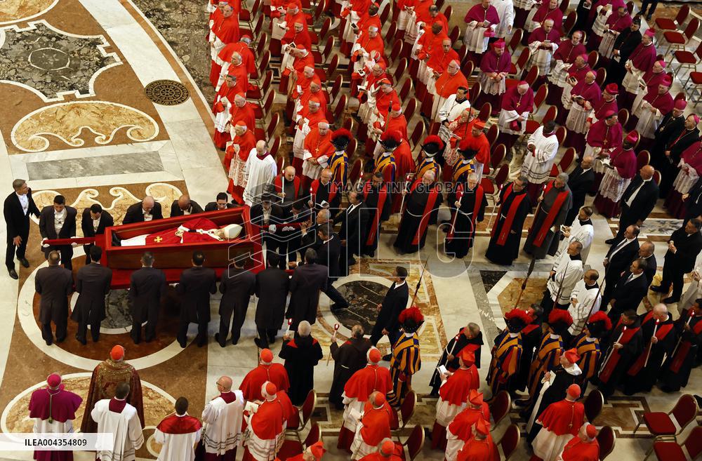 Transfer of The Coffin of Pope Francis - Vatican