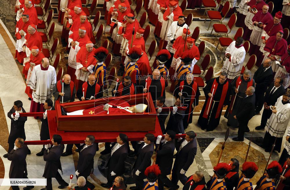 Transfer of The Coffin of Pope Francis - Vatican