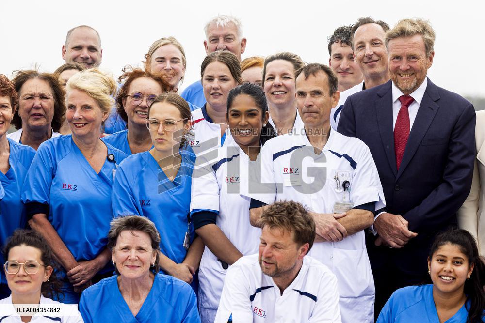King Willem Alexander visits Beverwijk Burns Center - Netherlands