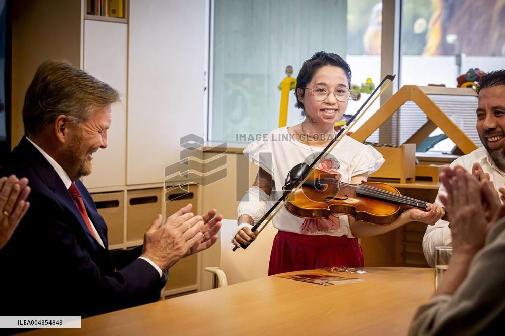 King Willem Alexander visits Beverwijk Burns Center - Netherlands