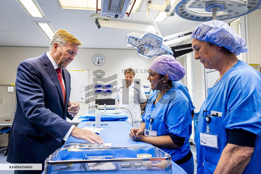 King Willem Alexander visits Beverwijk Burns Center - Netherlands