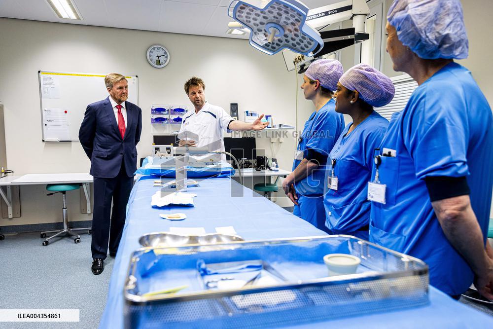 King Willem Alexander visits Beverwijk Burns Center - Netherlands
