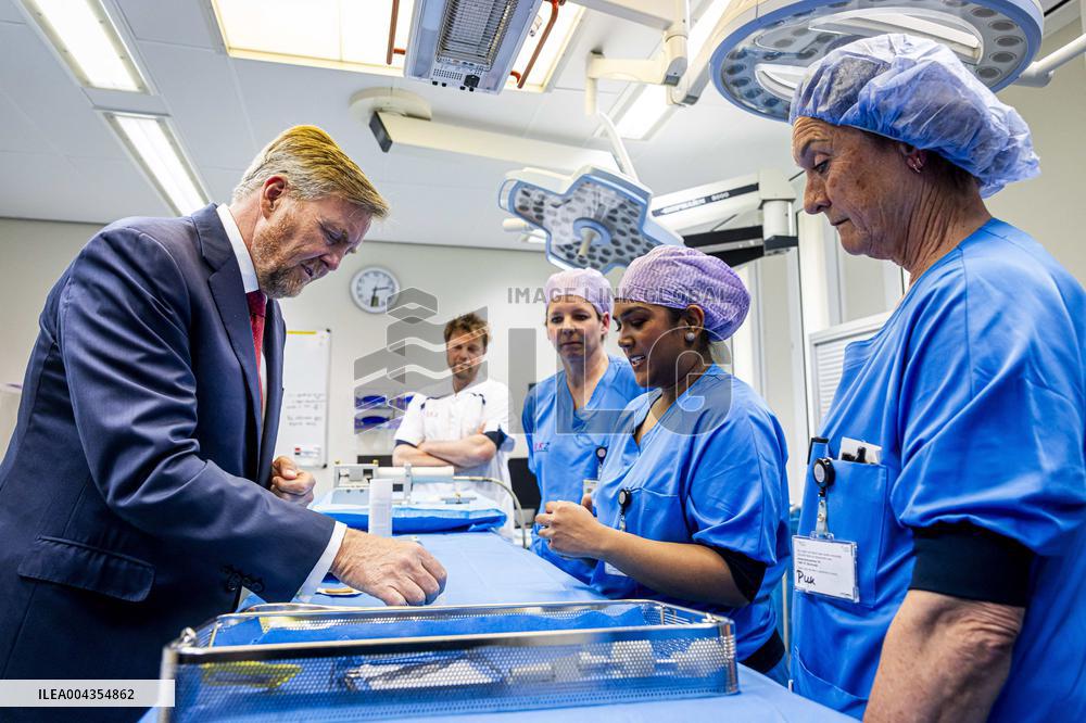 King Willem Alexander visits Beverwijk Burns Center - Netherlands