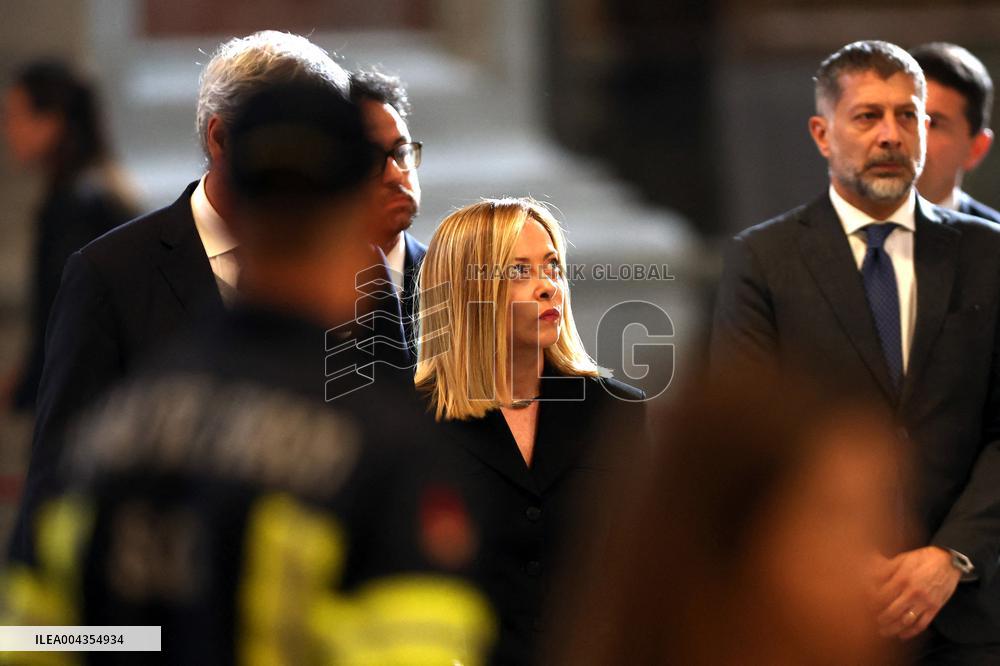 Giorgia Meloni Pays Respects To Late Pope Francis - Vatican