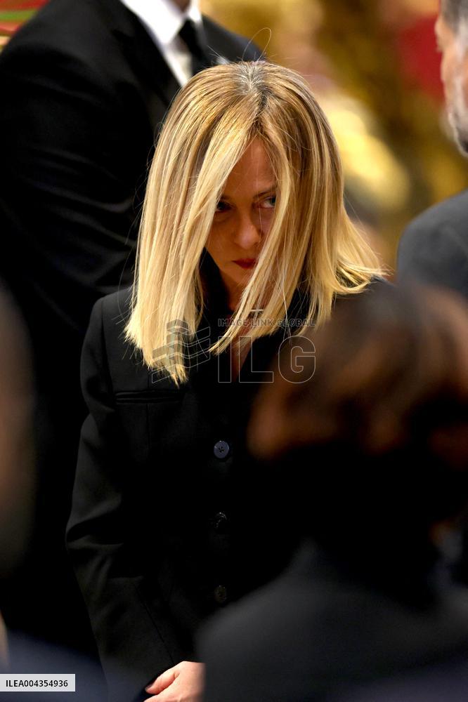Giorgia Meloni Pays Respects To Late Pope Francis - Vatican